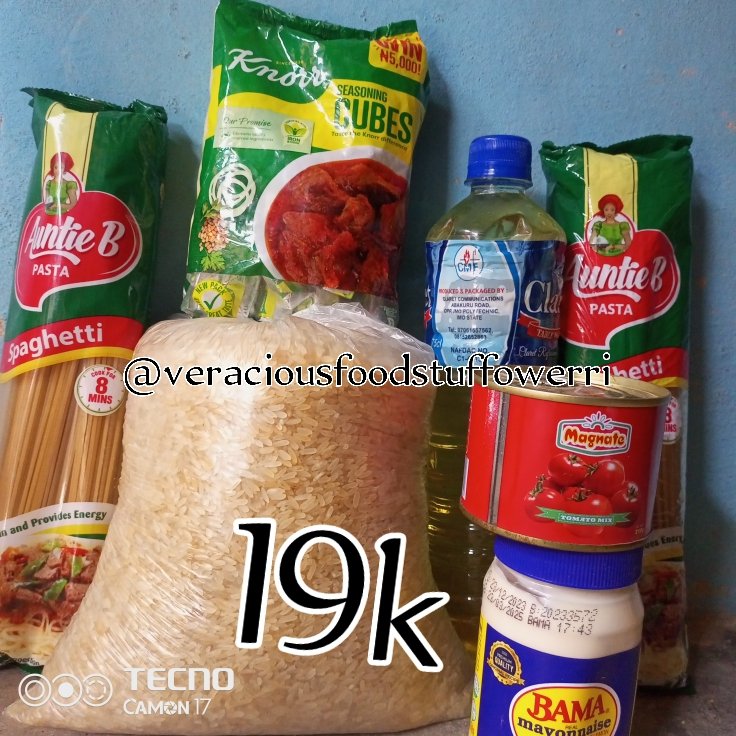 Good morning my amazing customers, the weekend is here again, what are you buying from Vera, All food package is available,
Please buy 2 or more package from me today,

Frame 1 _18k
Frame 2_10k
Please patronise me 
Location 
owerri IMO state..