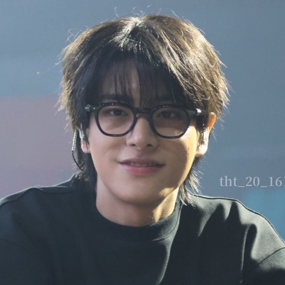 so round and cute 🤏🏼

#제이크 #JAKE