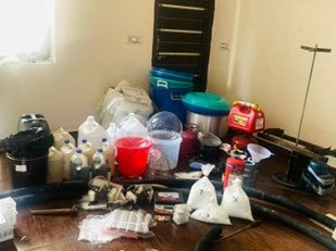 ddnews_jammu's tweet image. The Directorate of Revenue Intelligence (#DRI) has busted a major drug syndicate operating across the National Capital Region, seizing narcotics worth around ₹109 crore in the illicit international market.  

#DrugFreeIndia #NarcoticsControl #DRI