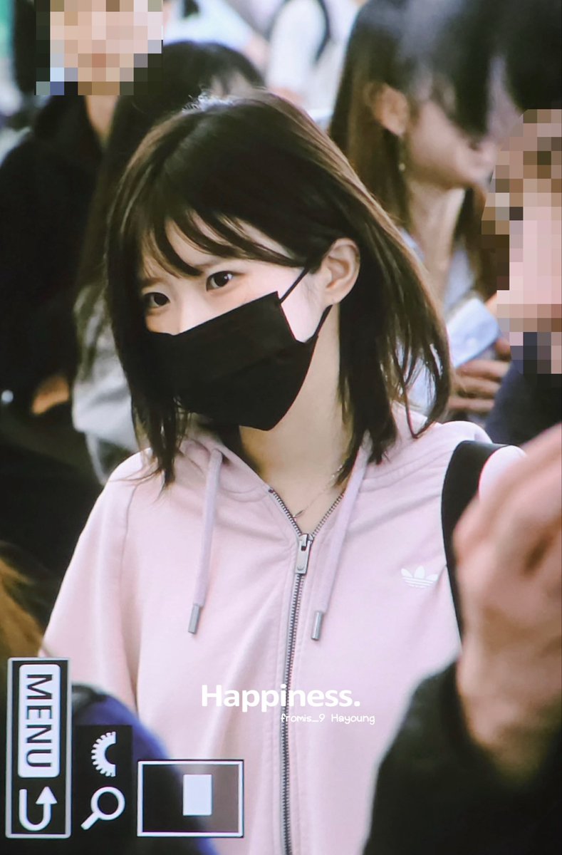 251025 HKG

홍콩 콘서트까지 고생많았어!

#프로미스나인 #송하영 #하영 
#fromis_9 #SongHayoung #Hayoung