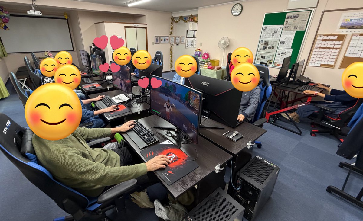 e_isr's tweet photo. ここは神戸にある

60歳以上のシニア専用🟥

eスポーツ施設です☺️

土曜日も満員御礼❗️

シニア世代も

大変盛り上がっていますよ❗️😄

#eスポーツ #シニア #神戸 #趣味
#ぷよぷよ #フォートナイト #ゲーム https://t.co/WuqRsG0F4R