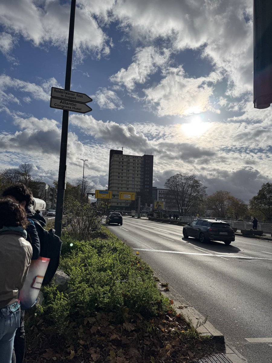 エッセン三日目
昨日までで結構買ってしまったので、今日は抑えねば🎲

#SPIEL25