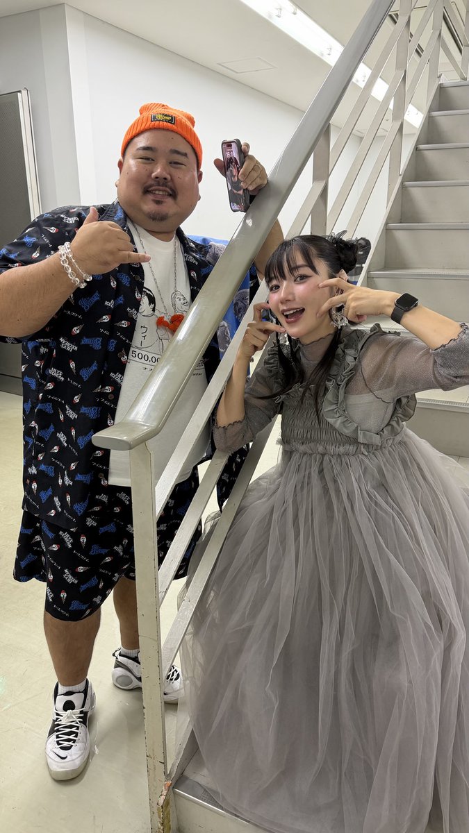 HATSUNEXJAPAN's tweet photo. ヤースーさんと！！！
 #ナナフシギ50万人記念イベント https://t.co/YFccNGYZtg