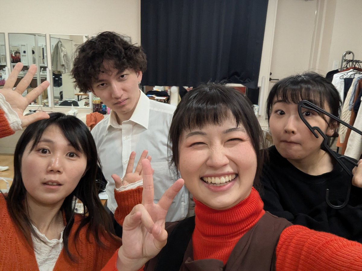 rnrnmt96's tweet photo. #冴えてるコサト
2ステメ終演！ご来場いただきありがとうございました！お楽しみいただけていましたら幸いです！
次は19時から！こちらも当日券ご用意しております(ง ˙ω˙)ว 一同心よりお待ちしております〜！ https://t.co/dFvth79mV3