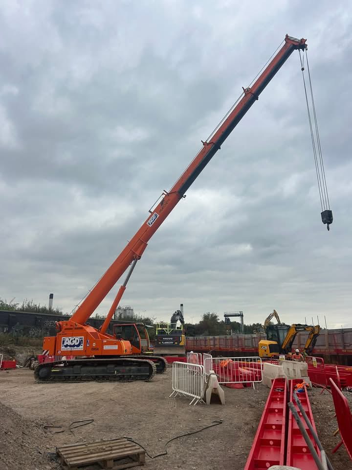Restricted access? <a href="/AGDEquipment/">AGDEquipment</a> have the solution!

One of our 45 tons capacity #Marchetti Orsa #TelescopicCrawlerCranes had to pass through this narrow passageway under a Victorian brick viaduct in Birmingham. 

All in a days work for #TeamOrange !!
