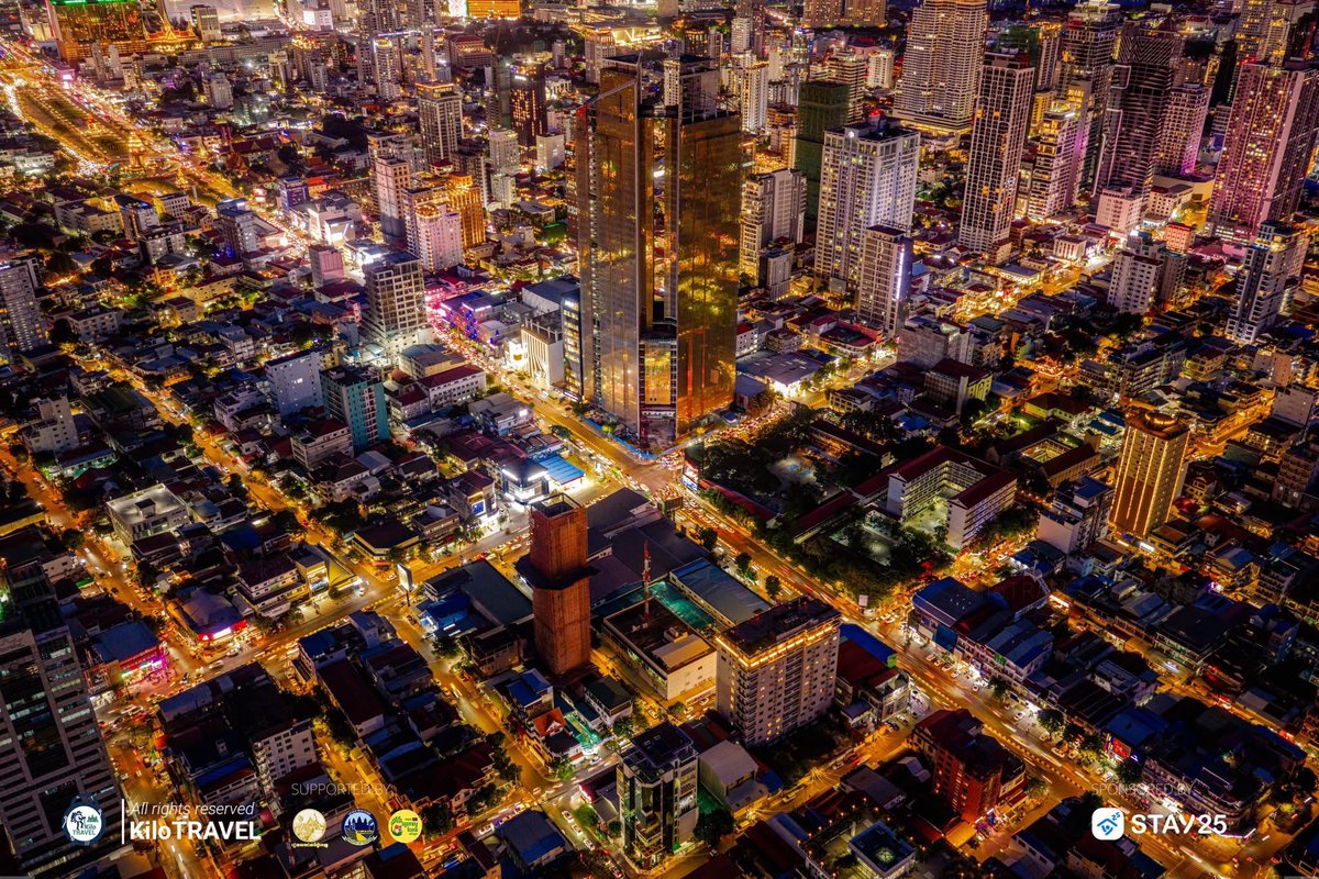 SovanRatana_'s tweet photo. β¨ Phnom Penh β The City of Hope.
From 30 years of transformation to a skyline that shines bright with ambition.
This stunning drone view from the 42 Tower, the tallest building in Cambodia, captures the heartbeat of our nationβs progress. π°ππ
produced by #KiloTRAVEL
#PhnomPenh #KiloTravel #Cambodia #CityOfHope #DroneView #CambodiaDevelopment