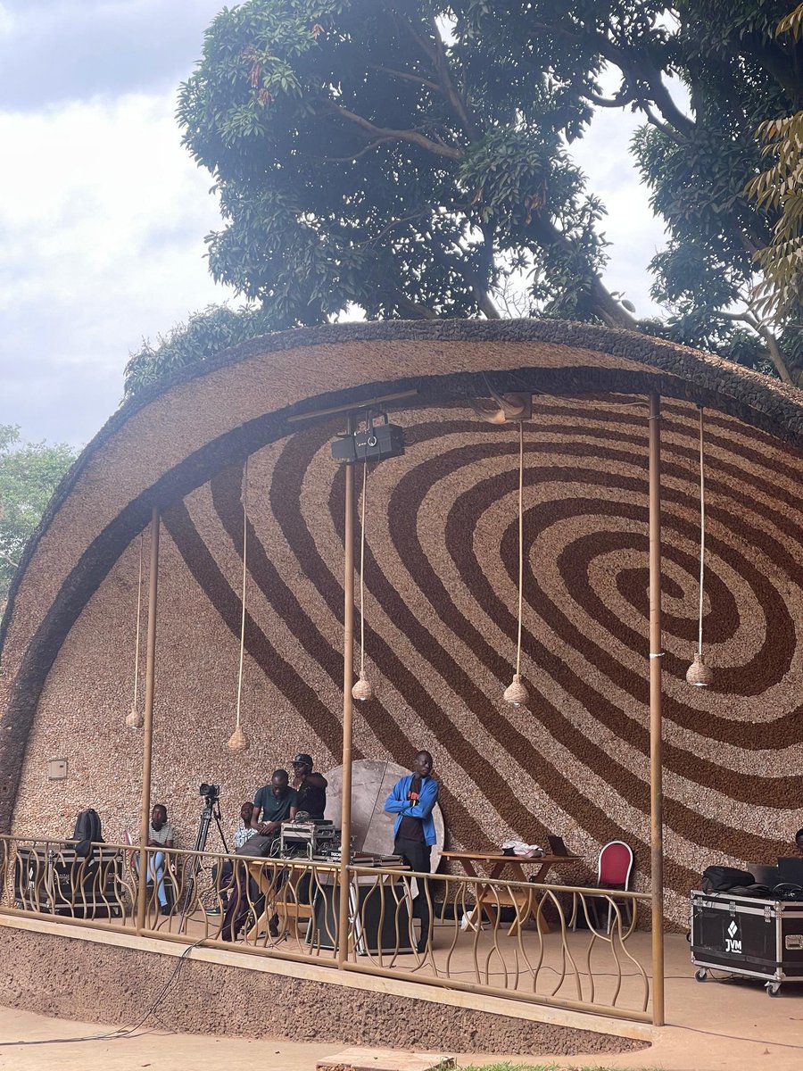ETHNile_'s tweet image. The day is finally here🚀
After weeks of building and preparing #ETHNile officially kicks off today in Kampala
From the source of the Nile to the stage at Ndere Cultural Center, the energy is unmatched.
✅ The stage is ready
✅The venue is set
✅Our booth is set
See you there🔥
