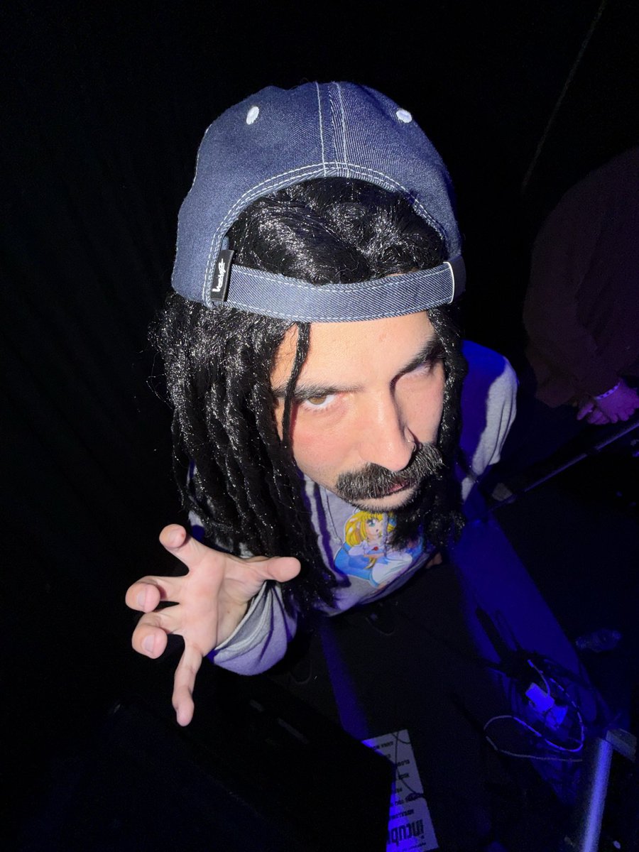 gentleclown tweet media