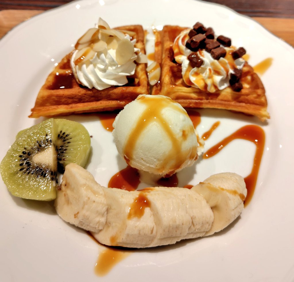 食べ歩きマン on X