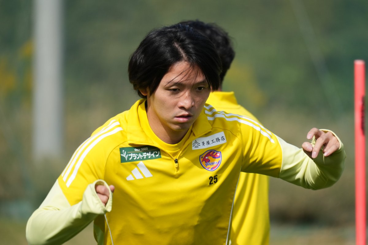 ベガルタ仙台 選手支給 ウインドブレーカーasicsモデル Today's training photos📸 🆕NEXT MATCH 🦅明治安田J2 第34節
