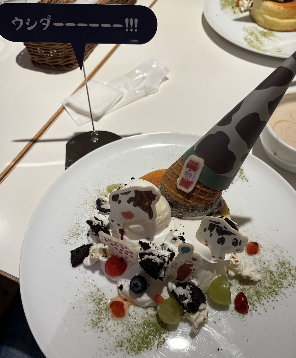 tetukatu2's tweet photo. 念願塊魂カフェに行ってきました！！！

王様レインボー🌈🌈🌈 https://t.co/hBziKSgzGY