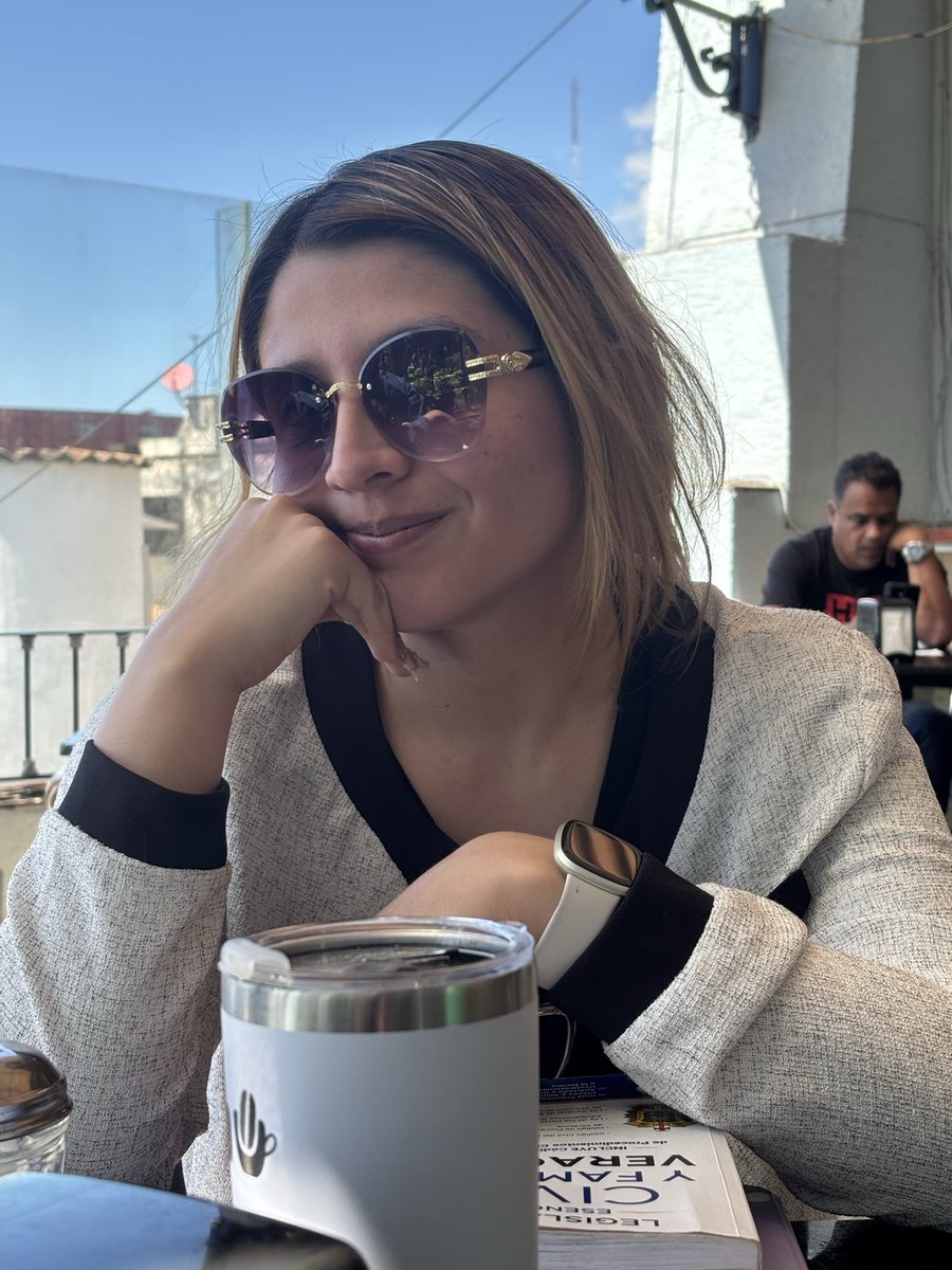Kyra_rodr tweet media