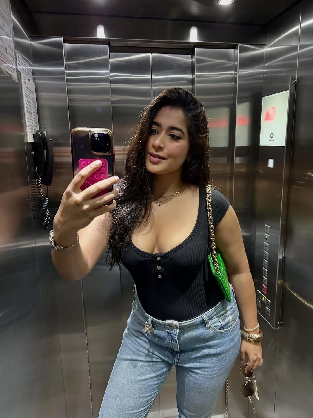 G4Fs5cNWUAApfZ7?format=jpg&name=large