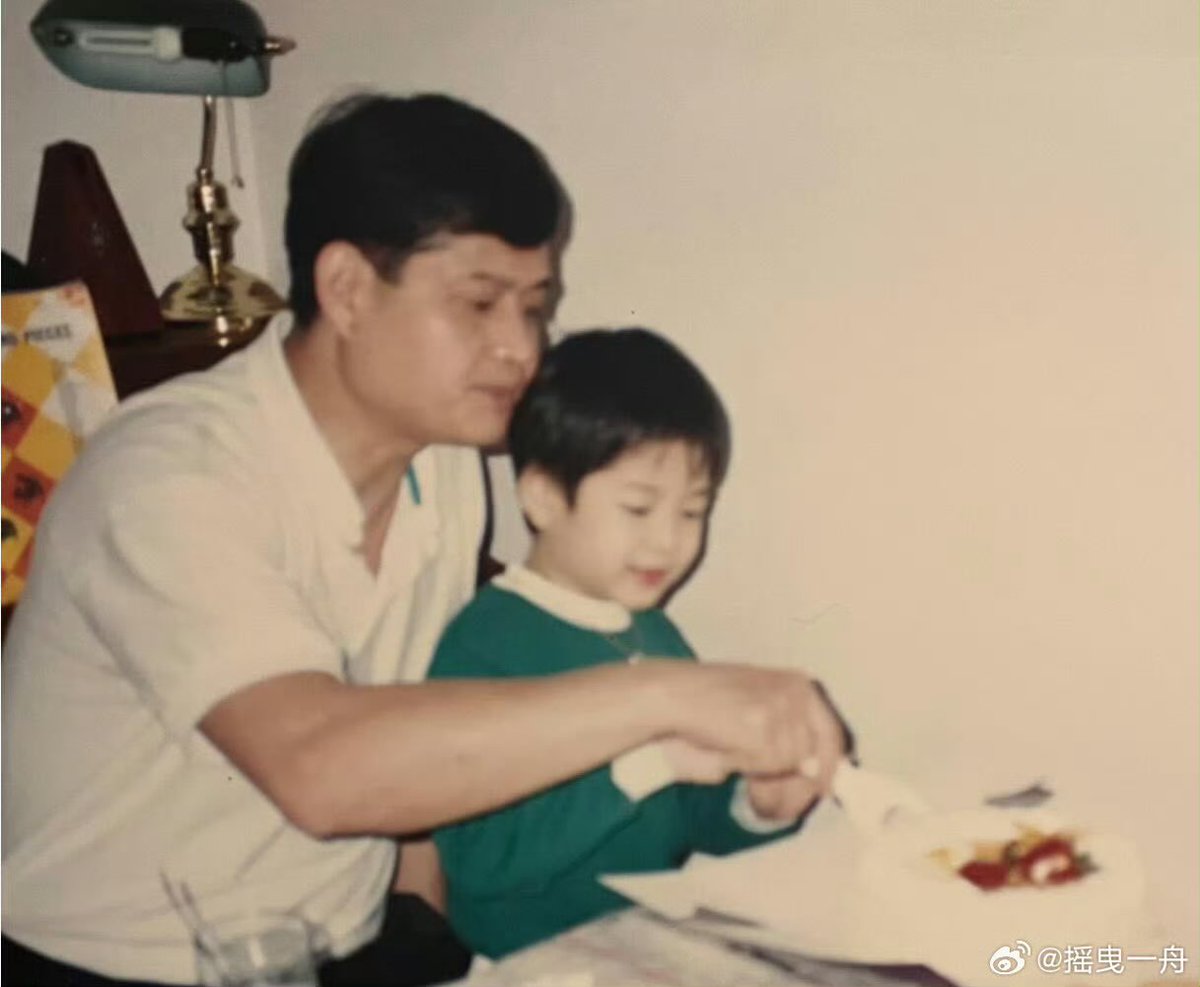 rainbow_tatar's tweet image. เด็กชายคนนี้เติบโตมาอย่างดีเลยเนอะ🥹🥹