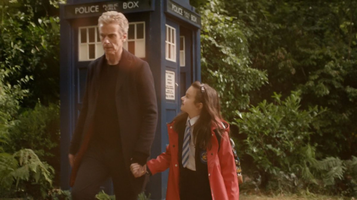 brinatello's tweet photo. #OTD (October 25, 2014): The #DoctorWho episode, #InTheForestOfTheNight, aired. The #TwelfthDoctor (#PeterCapaldi), #ClaraOswald (@Jenna_Coleman_), #DannyPink (@theblackpaddy), and some Coal Hill students wake up to a forest 🌲 that suddenly grew overnight all over the world. https://t.co/28L015j4nx
