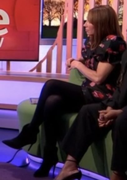 devioustrain's tweet image. Alex Jones #blacktights BBC1 The One Show at 7pm 24/10/25