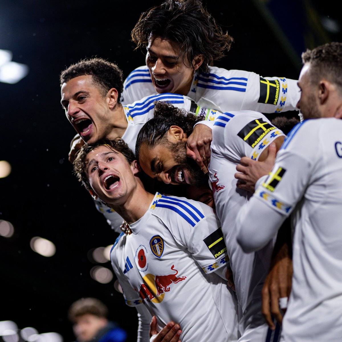 LUFC's tweet photo. 😁 Waking on a Saturday with +3 already! https://t.co/46jHkUoLdl