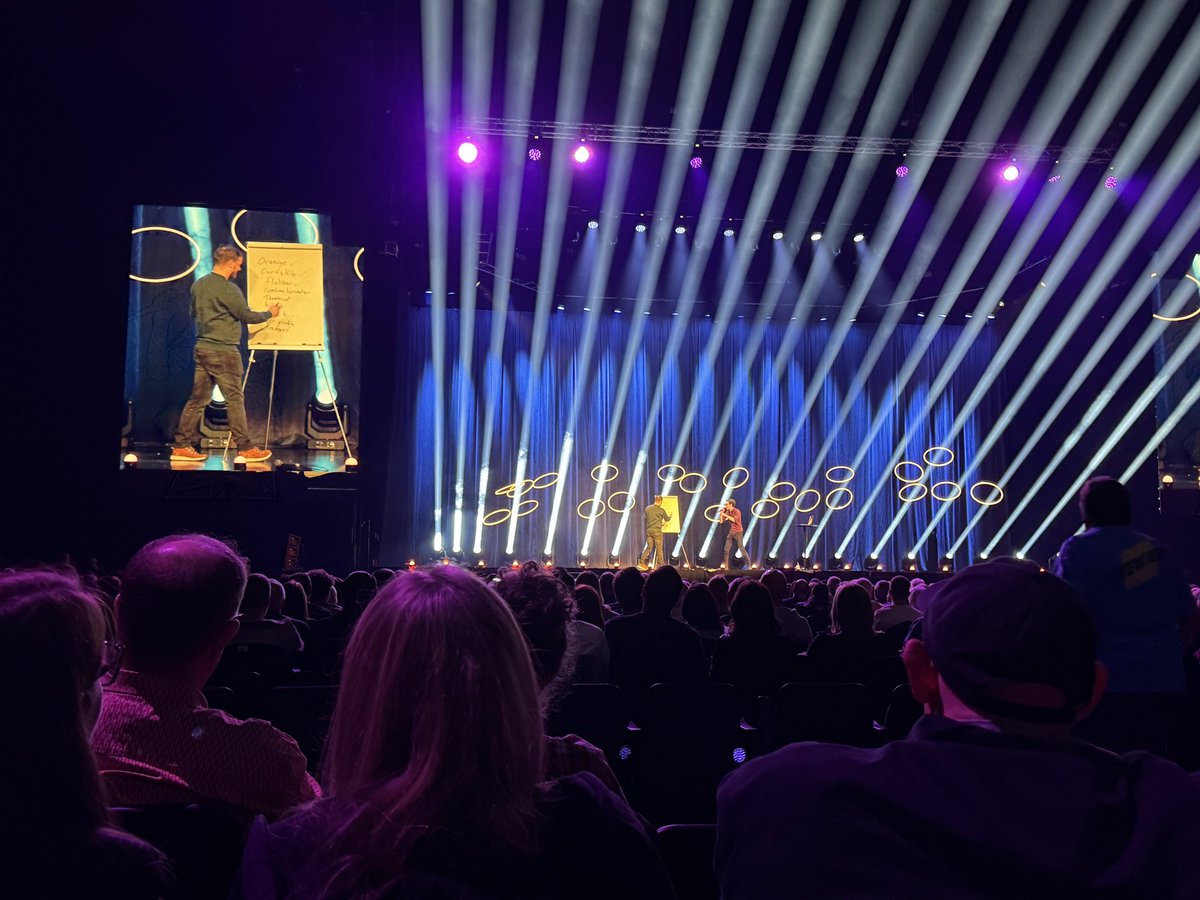 A night of belly laughs with <a href="/JasonManford/">Jason Manford</a> <a href="/mc_hammersmith/">MC Hammersmith</a>