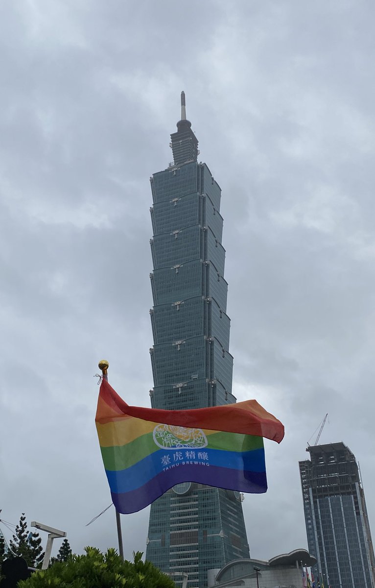 FayeYokoTaiwan's tweet image. Happy Taiwan Pride!🇹🇼 🏳️‍🌈
May all our beautiful LGBTQ+ people be surrounded with immense love. You are loved. Be proud! 🌈

#TaiwanPride
#PrideMonth
#Pride