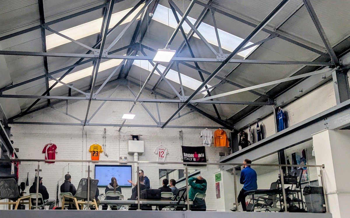 GoPerform tweet media