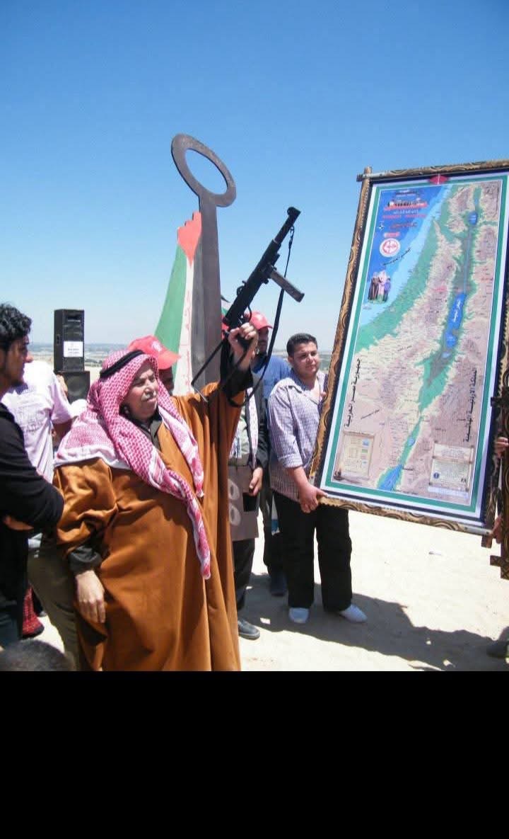 في تاريخ 22/12/2023 وفي ظل الحصار الصهيوني لمخيم جباليا استشهد القائد بالجبهة الشعبية لتحرير فلسطين فايز أبو شرخ ، أبو رمزي الذي ناضل في كل ميادين الكفاح الوطني استشهد بعد صراع مع المرض والتجويع ونقص الدواء في مدرسة تحولت لمركز إيواء للنازحين ، وكانت تحمل أسم مدرسة فلسطين .