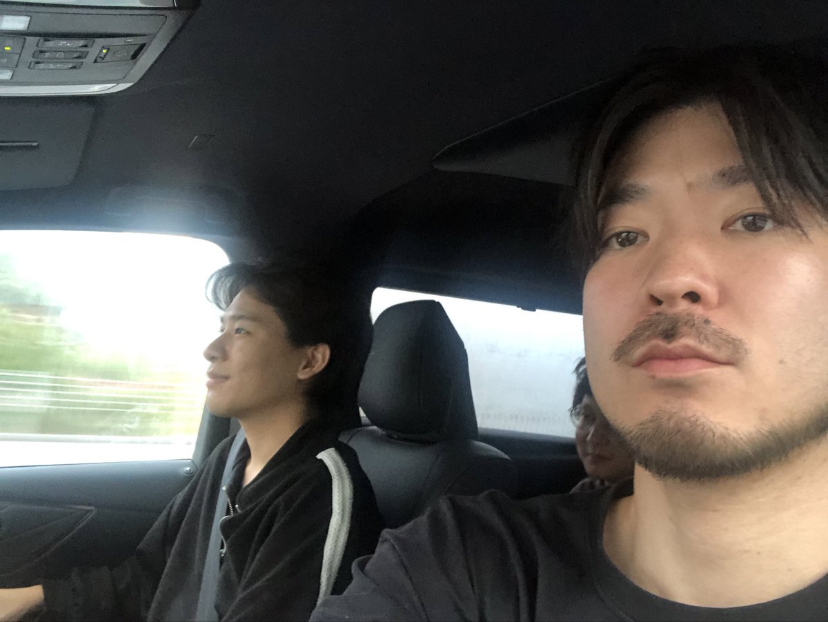 前田(ベルマイツン) (@drinkshogo) on Twitter photo エルスウェア紀行、でかい車で富山へ。
ノ上運転ありがとう🚗 エルスウェア紀行、でかい車で富山へ。
ノ上運転ありがとう🚗