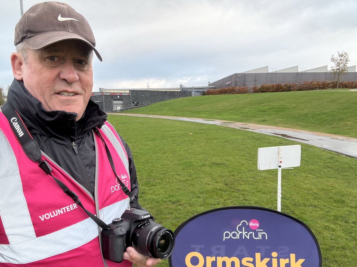 Back at <a href="/edgehill/">Edge Hill University</a>  this morning on volunteer photographer duties at <a href="/ormskirkparkrun/">Ormskirk parkrun</a> 📸
🏃🏃‍♀️🏃‍♂️🏃🏃‍♀️🏃‍♂️🏃🏃‍♀️🏃‍♂️🏃🏃‍♀️🏃‍♂️

#parkrun #community #photographer #volunteer