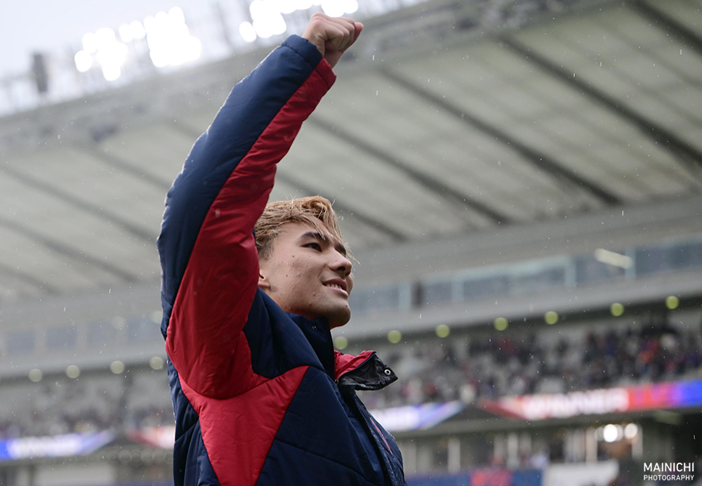 本日のヒーローです！
#fctokyo #FC東京

写真特集▷mainichi.jp/graphs/2025102…