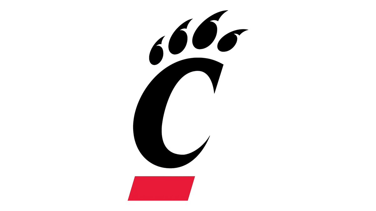 Excited to be in Cincinnati today! <a href="/CoachSattUC/">Coach Satterfield</a> <a href="/CoachCardwell_/">𝑪𝒐𝒂𝒄𝒉 𝑵𝒊𝒄 𝑪𝒂𝒓𝒅𝒘𝒆𝒍𝒍</a> <a href="/tygeeleach/">Tygee Leach</a> <a href="/Coach_Cass/">Cass Simmons</a> <a href="/DavisGerig/">Davis</a> <a href="/TomLoy247/">Tom Loy</a> <a href="/cpw_BA/">CPW</a>