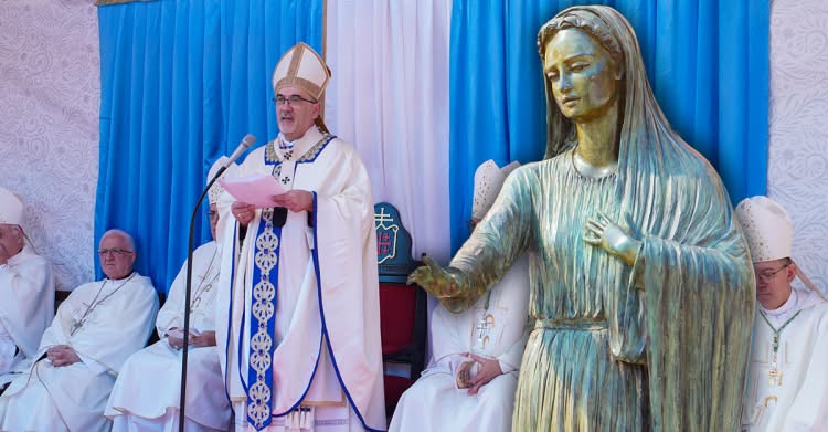 オフィシーヌユニヴェルセル　アルバストラ　アレキサンドリー Rosarinn on X