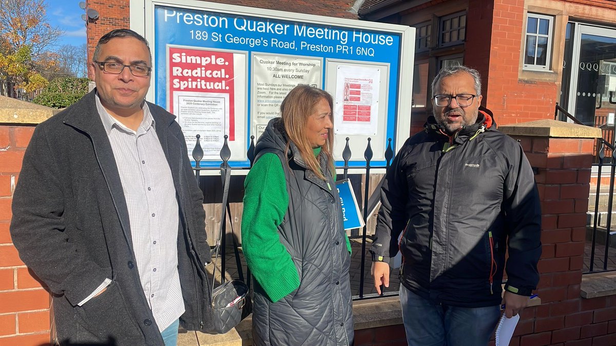 Deepdale local councillor surgery this morning meeting residents.