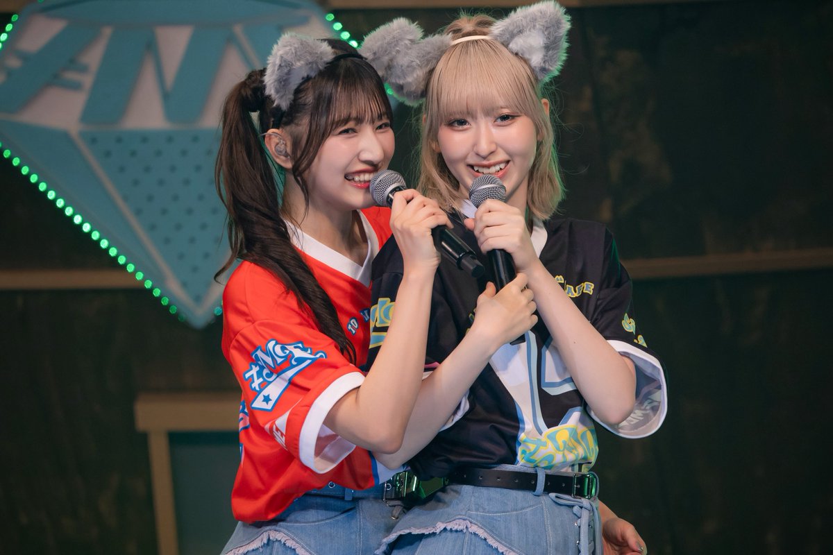 もえこ❣️お誕生日おめでとう！

リーダーいつもたくさんありがとう🥹
「ちゅみ!!!」って愛でてくれるのすき🫶🏻

25歳最後も26歳最初も
みんなで過ごせて幸せ🦋

素敵な一年になりますように🎂
#蟹沢萌子生誕祭2025