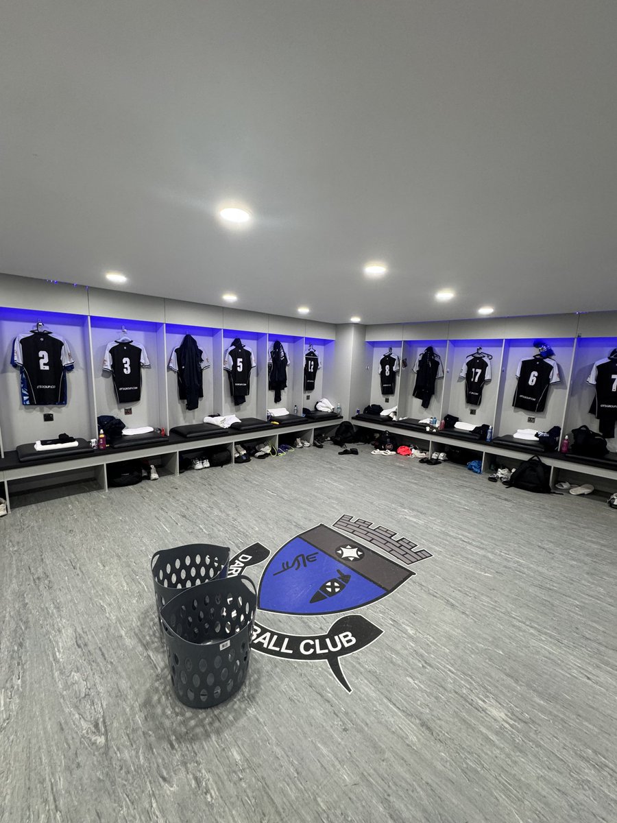 Arrived at a very cold but sunny Recreation Park for a 1st Division <a href="/OfficialWoSFL/">West of Scotland Football League 🏴󠁧󠁢󠁳󠁣󠁴󠁿</a> match. 

<a href="/darvelfc/">Darvel FC</a> vs <a href="/wvfc_official/">Whitletts Victoria FC</a> 

Match updates to follow ...