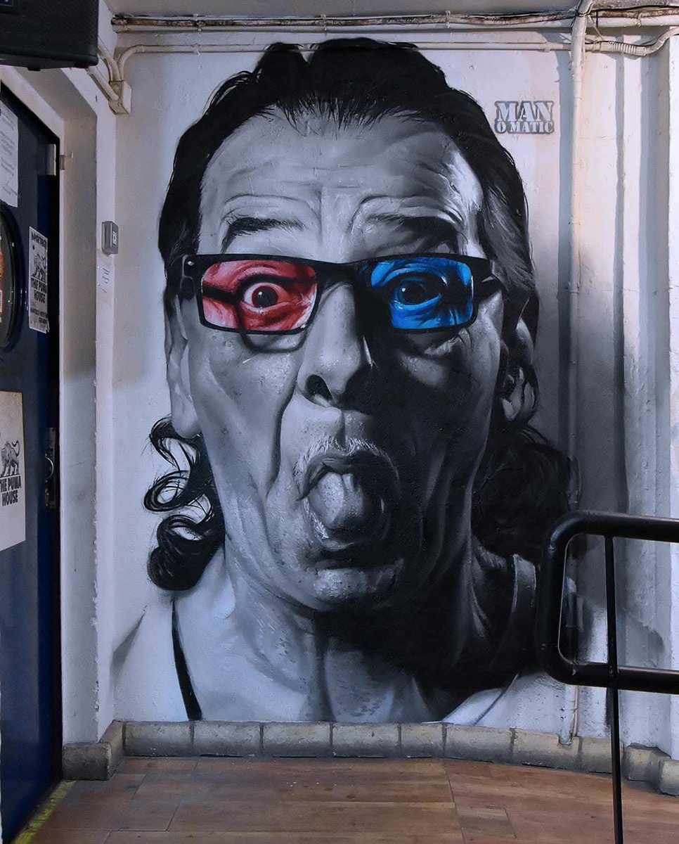 PatrickFavrel's tweet photo. #StreetArt by #Manomatic '' #Huelva #Spain https://t.co/IBJu2aiMGa