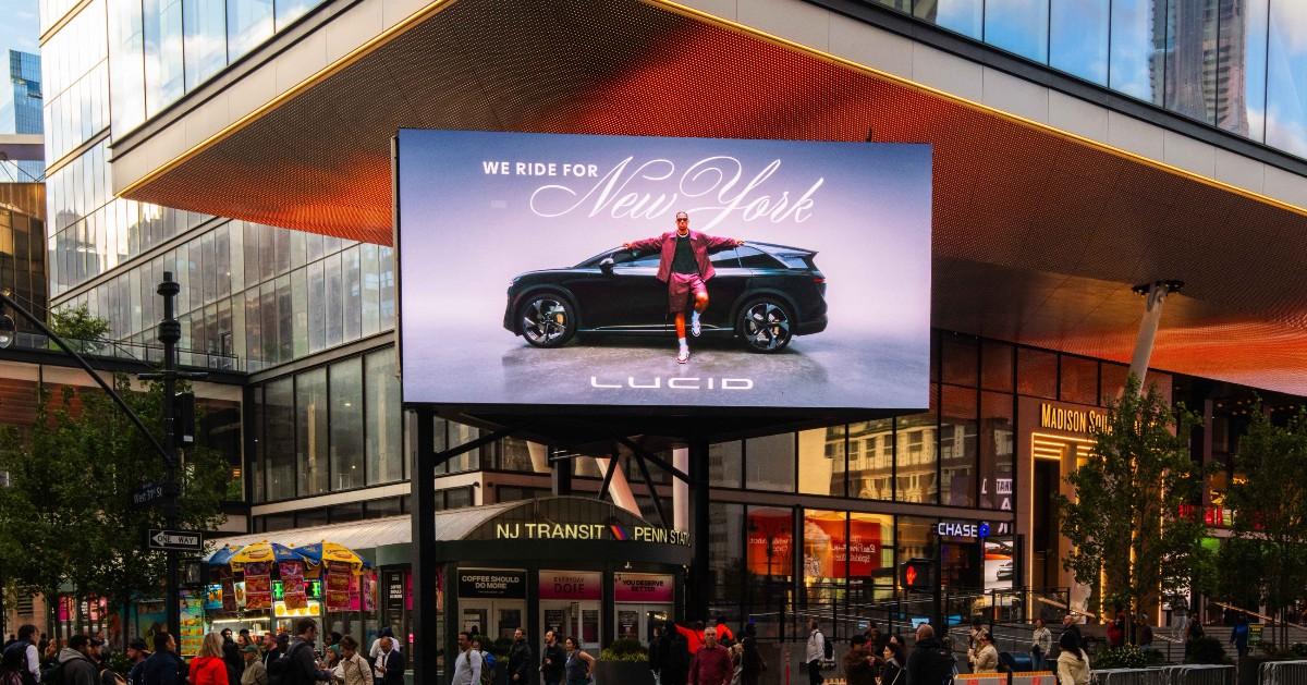 Hart of the city. Soul of the road. ​
​
Josh Hart and Jalen Brunson ride with Lucid to show NYC what it means to #CompromiseNothing. 🗽🏀 ​

#LucidGravity