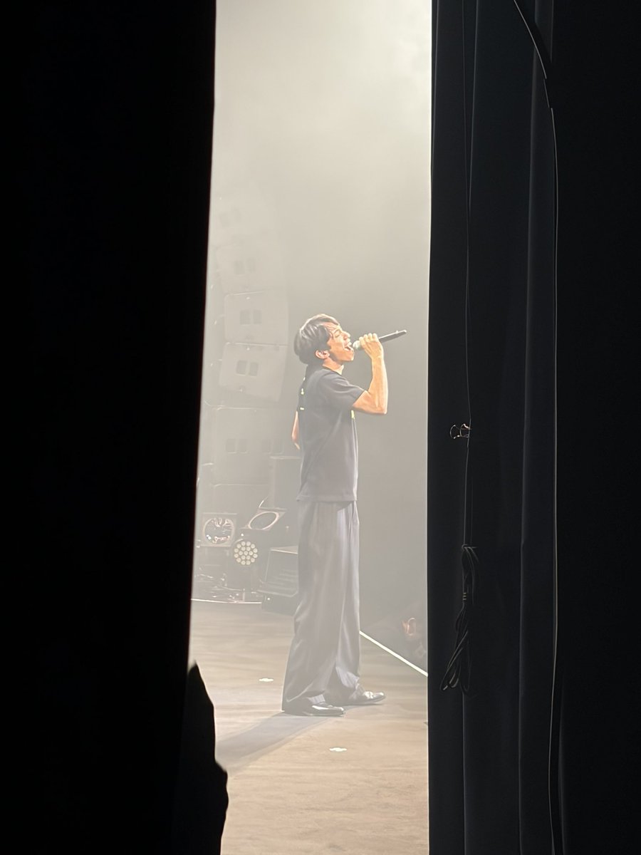 「10th Anniversary Concert 〜ARIPA!! 2025〜」
ゲストで参加させて頂きました！
パーティ感満載で、本当に楽しい時間でした^o^
温かいご声援ありがとうございました！
4枚目は舞台袖で待機してた時に撮ったもの、樟太郎がほんといい顔で歌ってたから収めさせて頂きました。
明日も応援してます！！