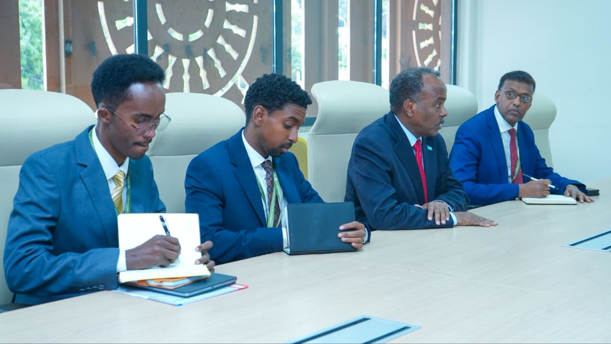 MFAEthiopia's tweet photo. Foreign Minister @GHessebon held talks with Ali Mohamed Oumer, State Minister of Foreign Affairs and International Cooperation of the Federal Republic of #Somalia on the sidelines of the @TanaForum. The two sides discussed strengthening bilateral ties through sustained engagement. They also explored coordination strategies for the African Union Support and Stabilization Mission in Somalia (AUSSOM) and reaffirmed their commitment to enhancing joint efforts in combating terrorism in the region.