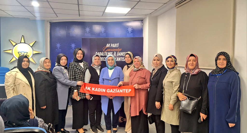 Gazi Şehrimize teşrif eden önce ki dönem Milli Savunma Bakanımız ve Genel Kurmay Başkanımız, TBMM Milli Savunma Komisyonu Başkanımız Sayın Hulusi Akar hoş geldiniz...🇹🇷🇹🇷🇹🇷

<a href="/fmfedaioglu/">Fatih Muhaddis FEDAİOĞLU</a> <a href="/avdilanensari/">Av Dilan Ensari Şahin</a> <a href="/FatmaSahin/">Fatma Şahin</a> <a href="/RTErdogan/">Recep Tayyip Erdoğan</a>