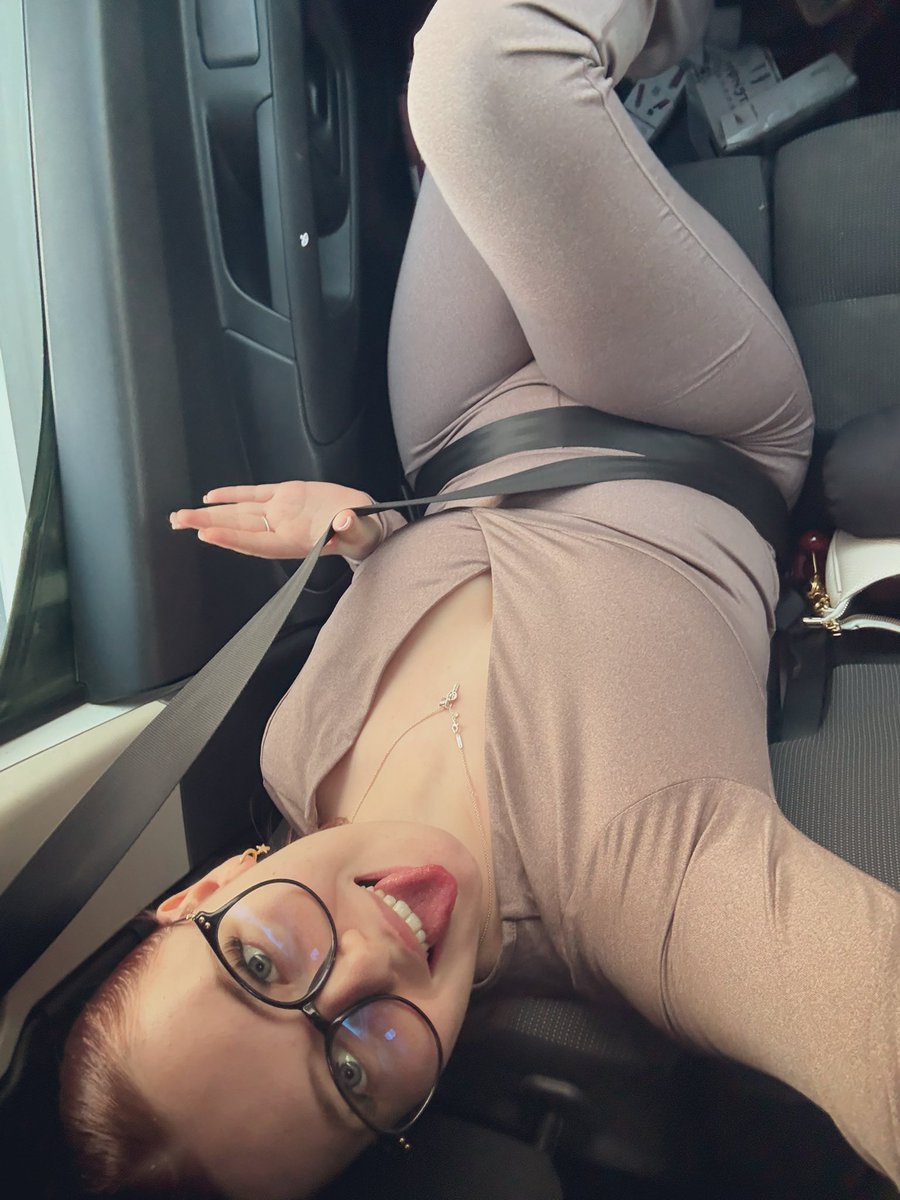 h3110kittywh0r3's tweet photo. Dyed my hair red ;) 

Onlyfans findom wallet drain https://t.co/g3P2BUQGne