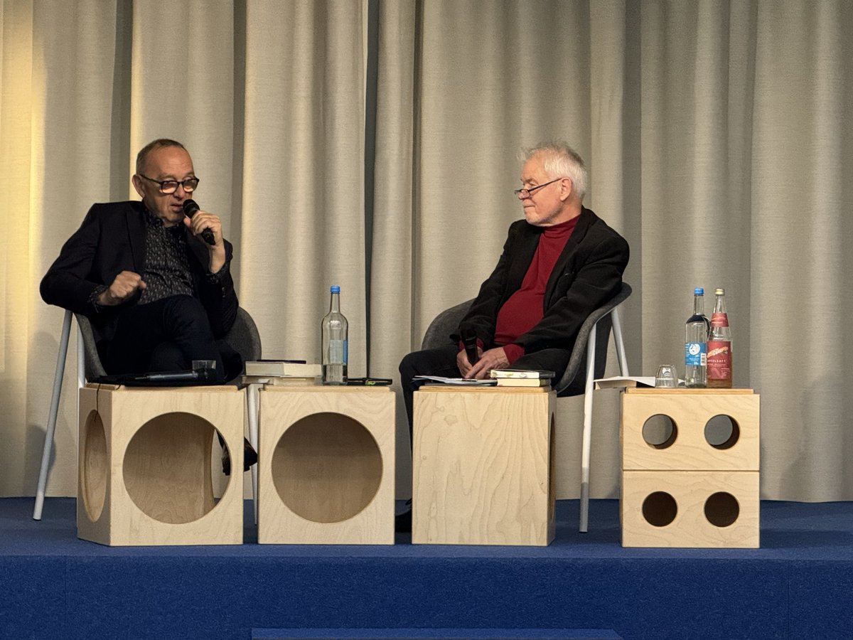 AjpmNews's tweet image. Jetzt: Business Crime Control (#BCC) zum Thema #Steuerbetrug , Cum-EX, Steuer-#CD’s etc., mit #Norbert-Walter_Borjans, ehemals @landnrw #Finanzen, @spdde und @Koeln .