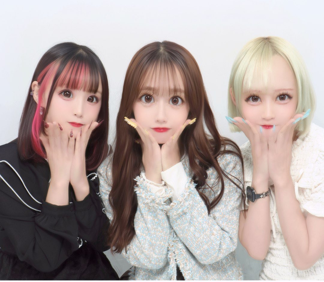 こちらきらレボ㌠❤️💛💚