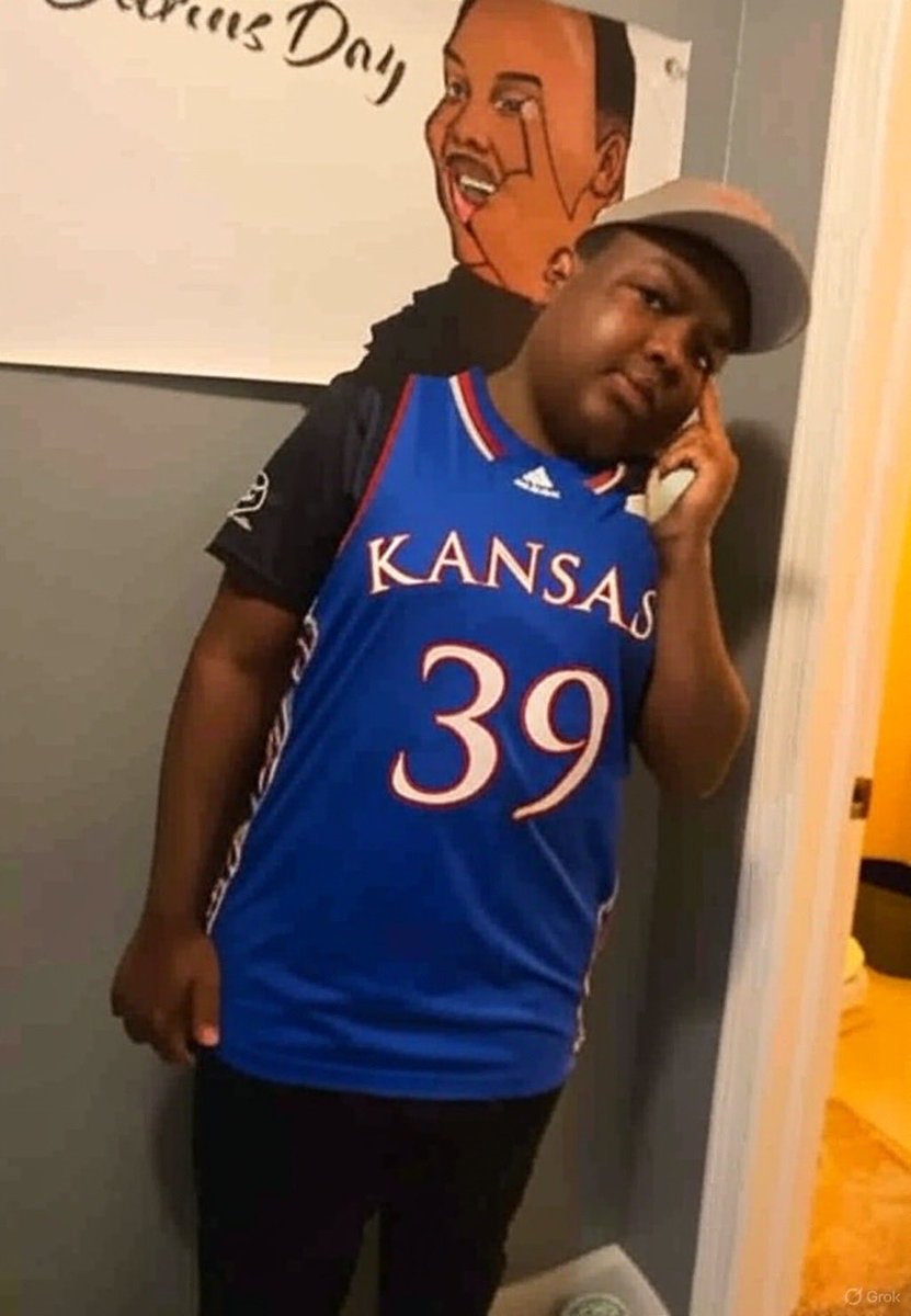 capfedburner's tweet image. Do it for Darius