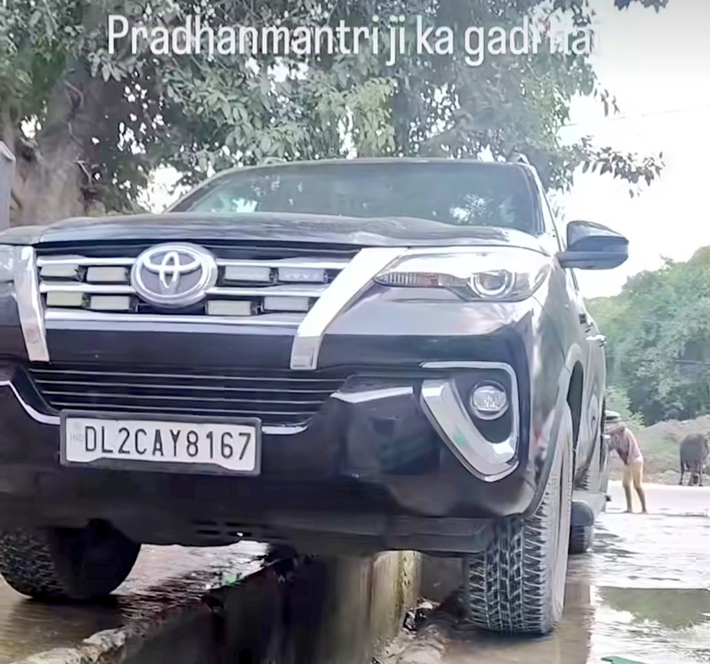 Neetivaan's tweet image. Damn, a car washer posting a reel of washing cars from Prime Minister Modi’s cavalcade 😭
