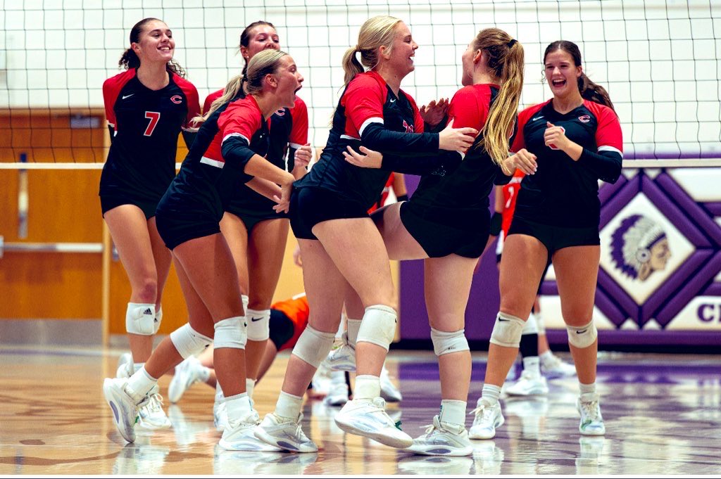 CHSTigerVBall's tweet image. It’s District Championship GAMEDAY…a day for beautiful opportunities ❤️🖤
We’re  headed back to Logan HS to face Gallia Academy. Start time 2pm

Please come out and support our beauties &amp;amp; show them you believe in them TIGERNATION !!
@CHSTigerAD @CHSTigerPride @CirclevilleCity