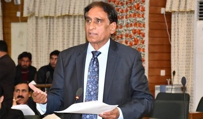 چوہدری لطیف اکبر ایک نام نہیں بلکہ ایک جدوجہد، ایک نظریے اور ایک عزم کا استعارہ ہیں۔ اُنہوں نے سیاست کو ذاتی مفاد نہیں بلکہ عوامی خدمت اور نظریاتی وابستگی کا ذریعہ بنایا۔ ایک عام کارکن کے طور پر گراونڈ لیول سے اپنی سیاسی جدوجہد کا آغاز کرنے والے چوہدری لطیف اکبر آج آزاد جموں و