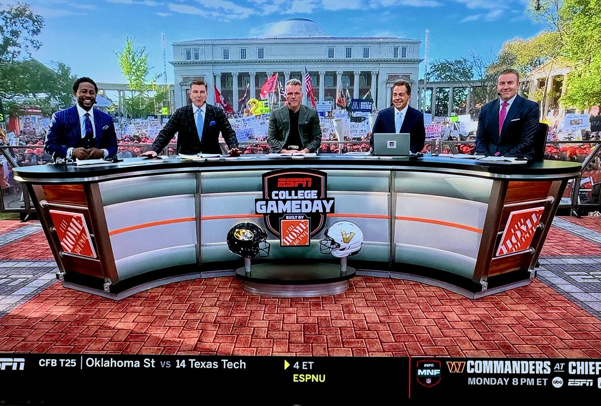 It’s happening!! #AnchorDown