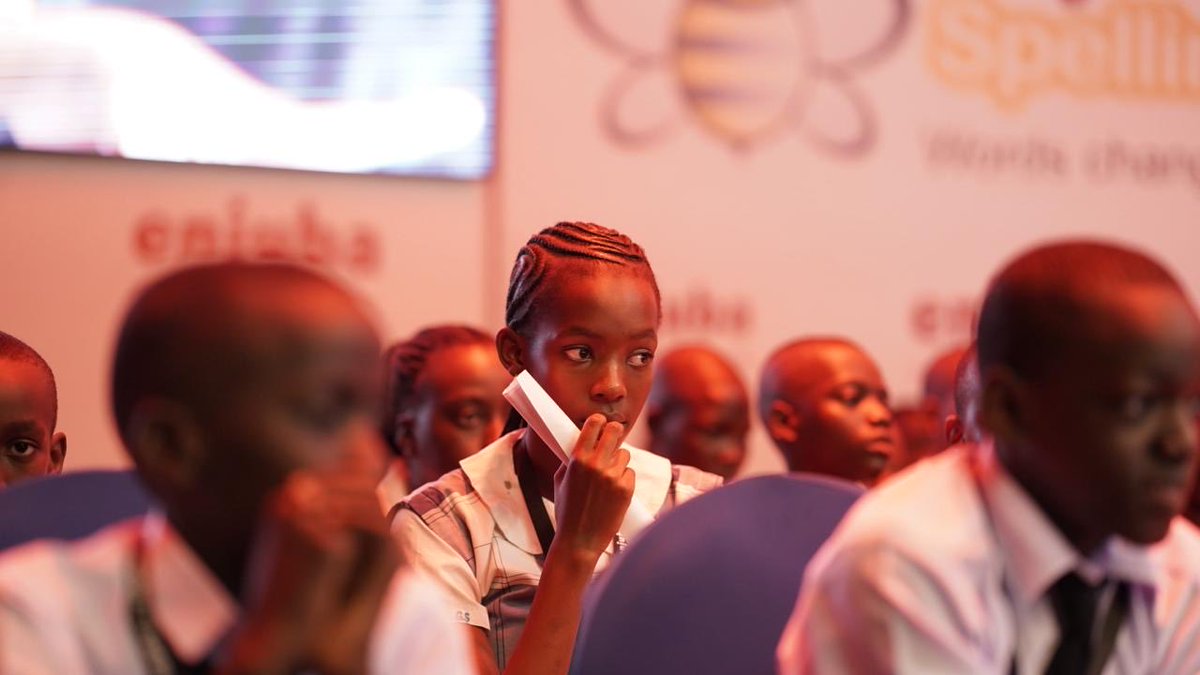 Atuhairecarol10's tweet photo. Elimination round in progress.
It’s all about focus, confidence, and the right letters. Let’s see who spells their way to victory.
#SpellingBeeUg #RoadToNationals https://t.co/Hgsf1VNINo