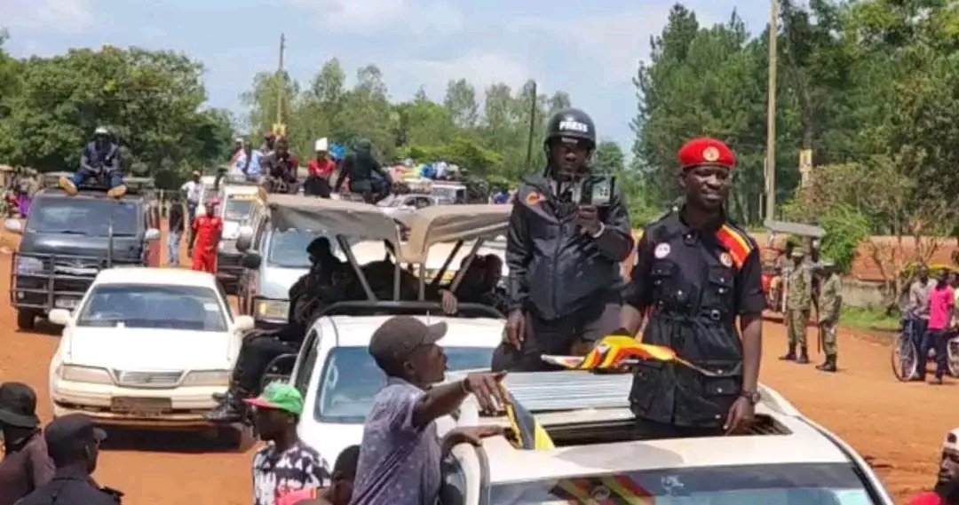 Millions of grassroots supporters are said to be waiting for Bobi Wine in Lango 🤣,but as of now, the situation on the ground tells a different story.

Bantu baffe 🤣, ekimotoka kya Balimwezo ekitambuza abawagizi tekinatuka mu Lango!
Bwekinatuka, tujja kubawa ku bifananyi by’abo