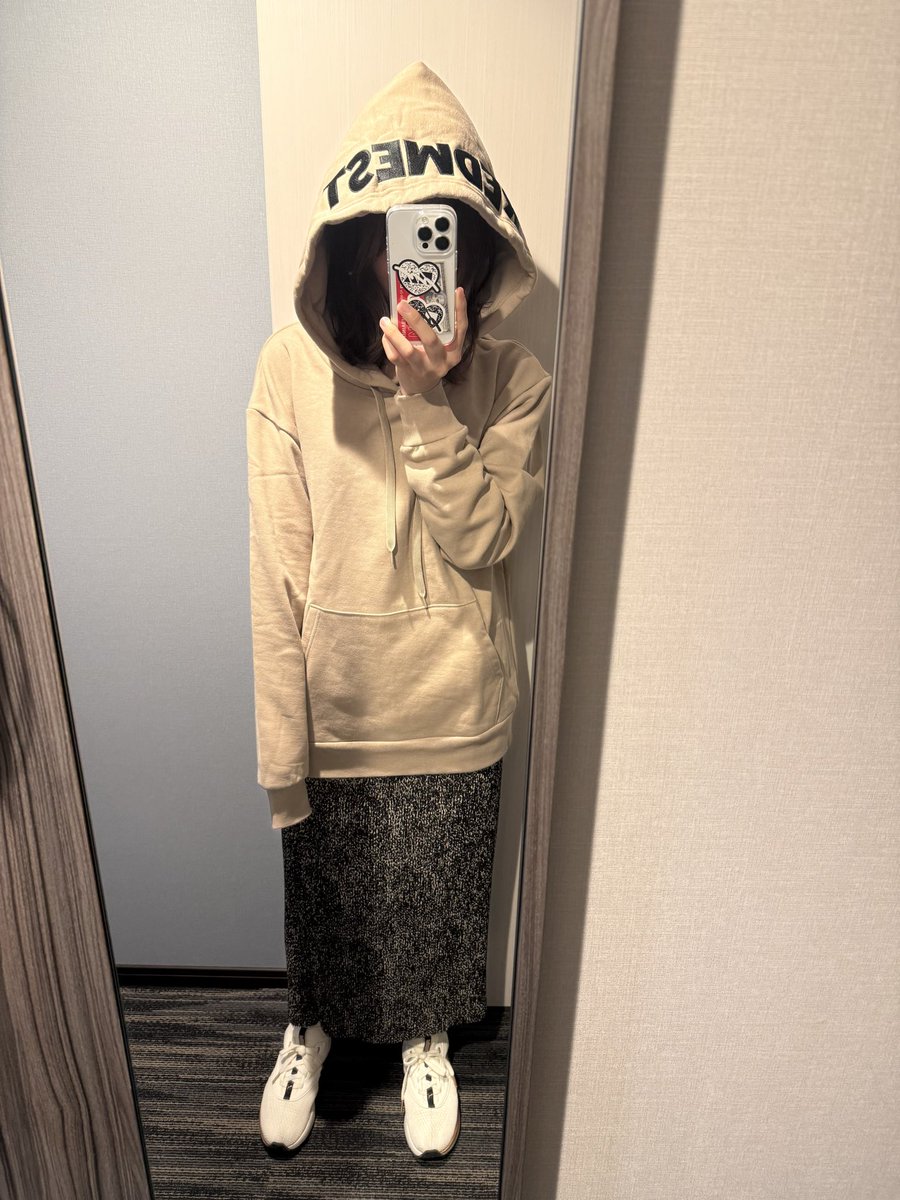 赤西仁 フーディー パーカー RED WEST 2025年最新】赤西仁 パーカーの