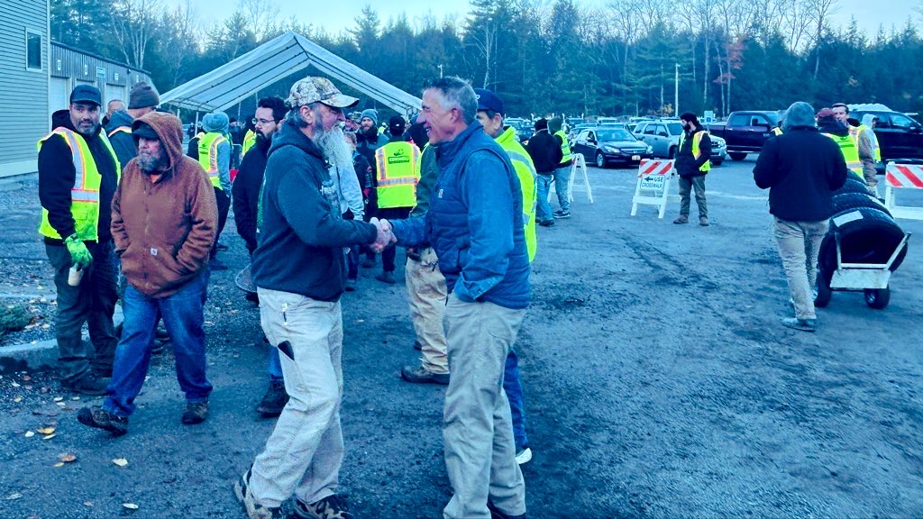 Governor Phil Scott tweet media